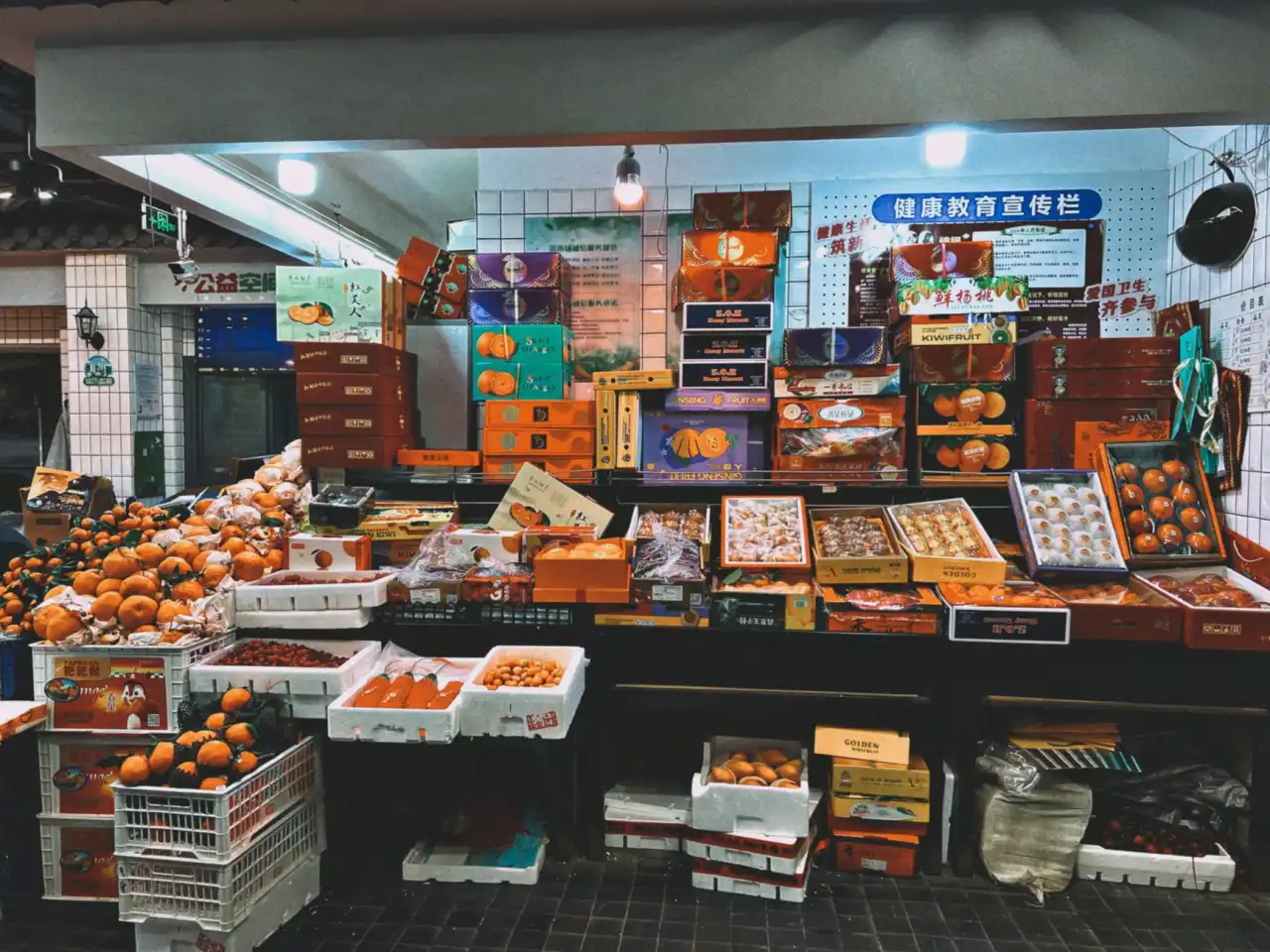 重庆水果礼盒装选购指南:从产地直采到新鲜度把控要点正文配图 1